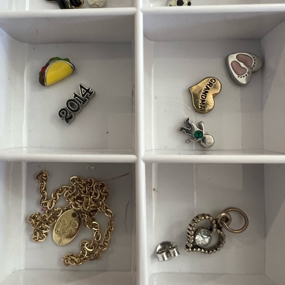 Lot Origami Owl including case - Picture 6 of 10